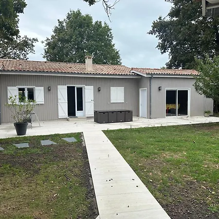 Gainsbourg Tatil Evi *