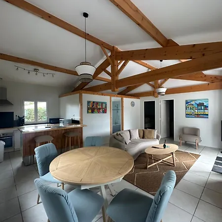 Gainsbourg Tatil Evi