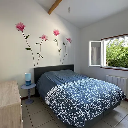 Gainsbourg Tatil Evi